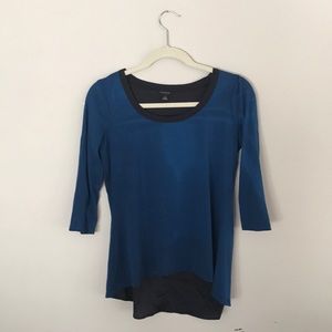 Blue mid sleeve shirt